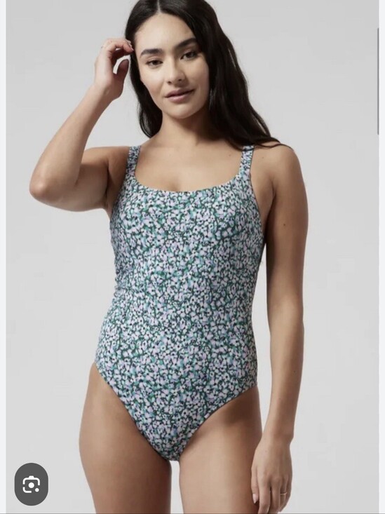Athleta Other - Athleta Hermosa One-Piece Swimsuit in Green and Pink